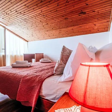 Mira By Interhome * Mali Iž